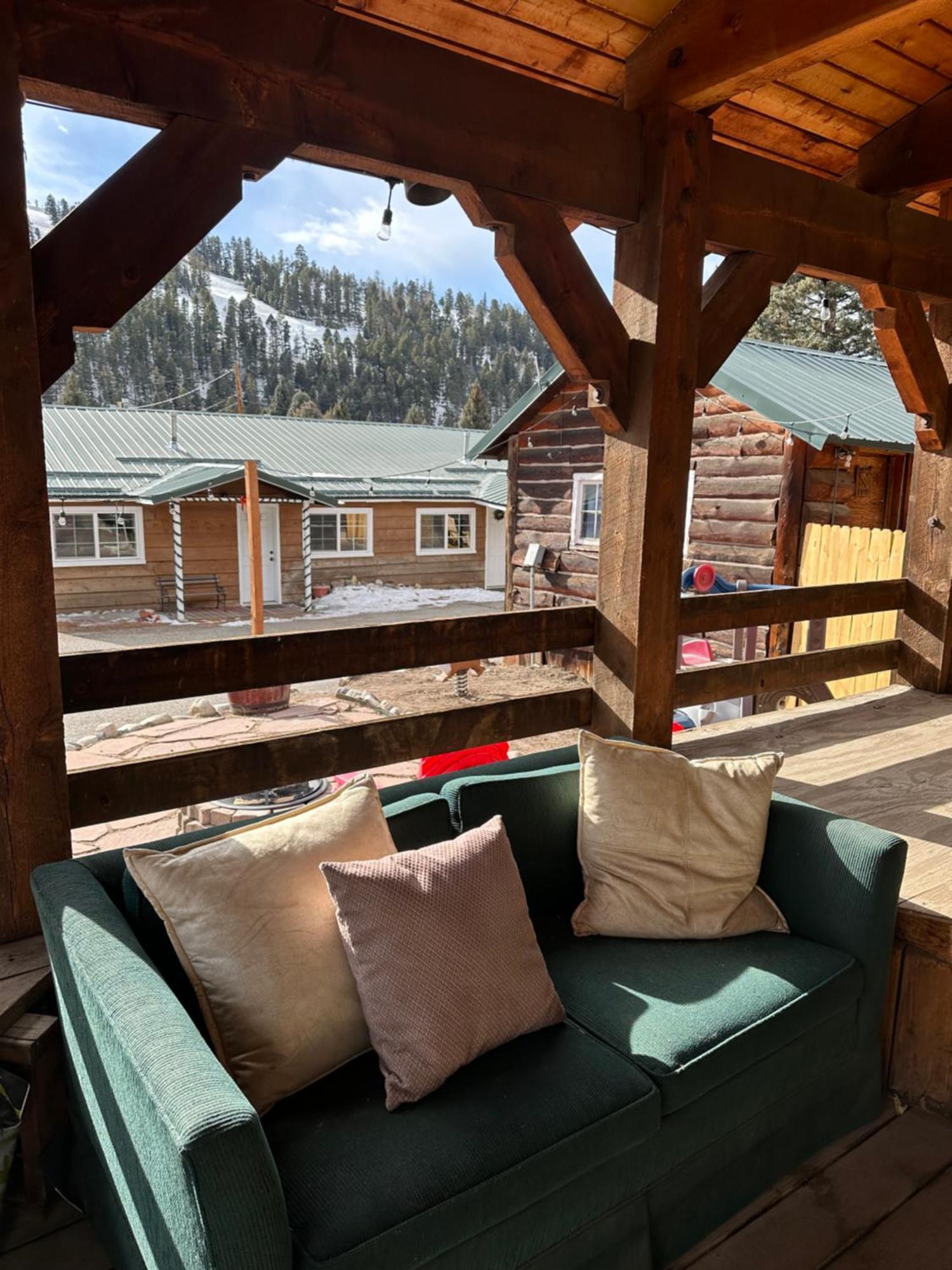 Deer Lodge Red River Exterior foto